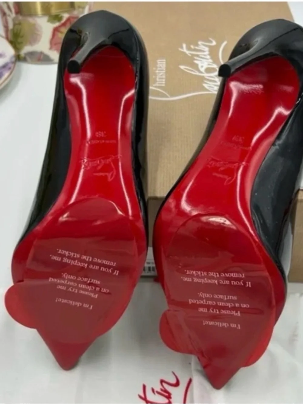 Christian Louboutin hot chick 100 patent leather pumps size 39